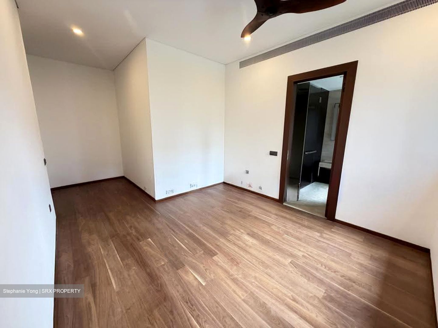 3 Orchard By-The-Park (D10), Condominium #608959061